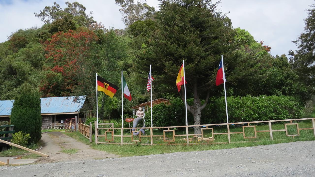 Caulin Lodge