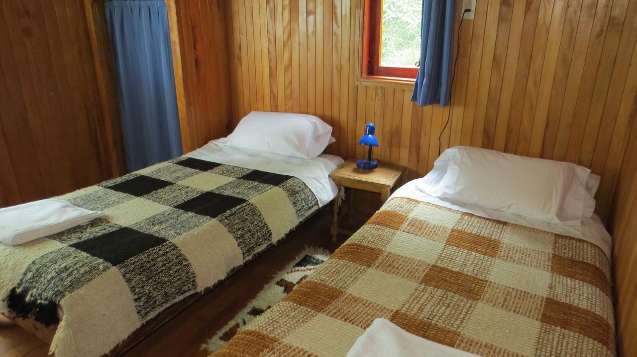 Lodge Caulin